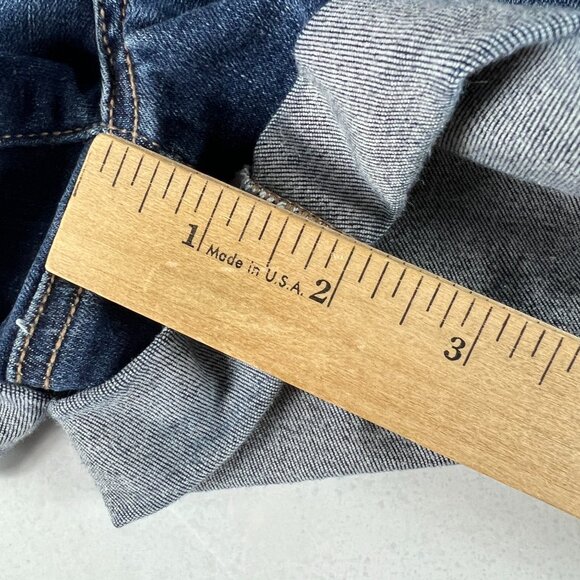 American Eagle Shorts Women's 28* Hi Rise Shortie Blue Cuffed Denim Jorts Tag 4 - Picture 13 of 16